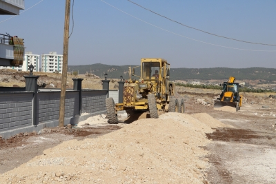 KARAKÖPRÜ'DE HUMMALI YOL ÇALIŞMASI  