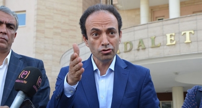 Şanlıurfa Milletvekili Osman Baydemir, gözaltına alındı.