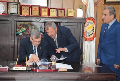 TIR VE AĞIR İŞ MAKİNELERİ ESNAFINA YER TAHSİSİ YAPILIYOR
