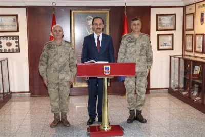 Vali Erin’den Bölge Komutanı Tümgeneral Güney’e ziyaret