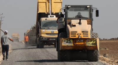 VİRANŞEHİR KIRSAL YOLLARI SATHİ ASFALTLA BULUŞTU