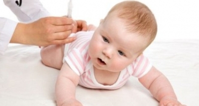 Yeni doğan bebeğe topuk kanı testinin önemi