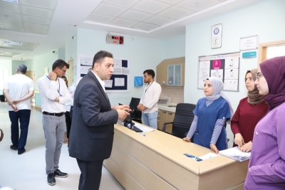  Sağlık Müdürü Solmaz Akçakale devlet hastanesini inceledi.