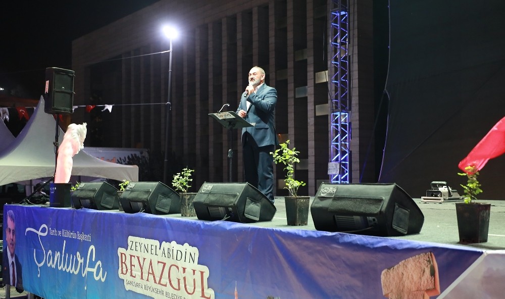 Şair Dursun Ali Erzincanlı gönüllere dokundu