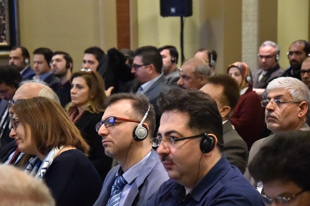 Vali Tuna’dan Suriyeli iş adamlarına yatırım çağrısı