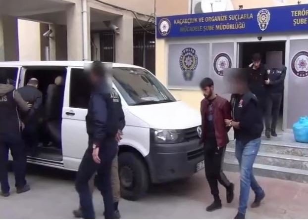 Yılbaşı öncesi DEAŞ operasyonunda sözde Rakka savcısı yakalandı