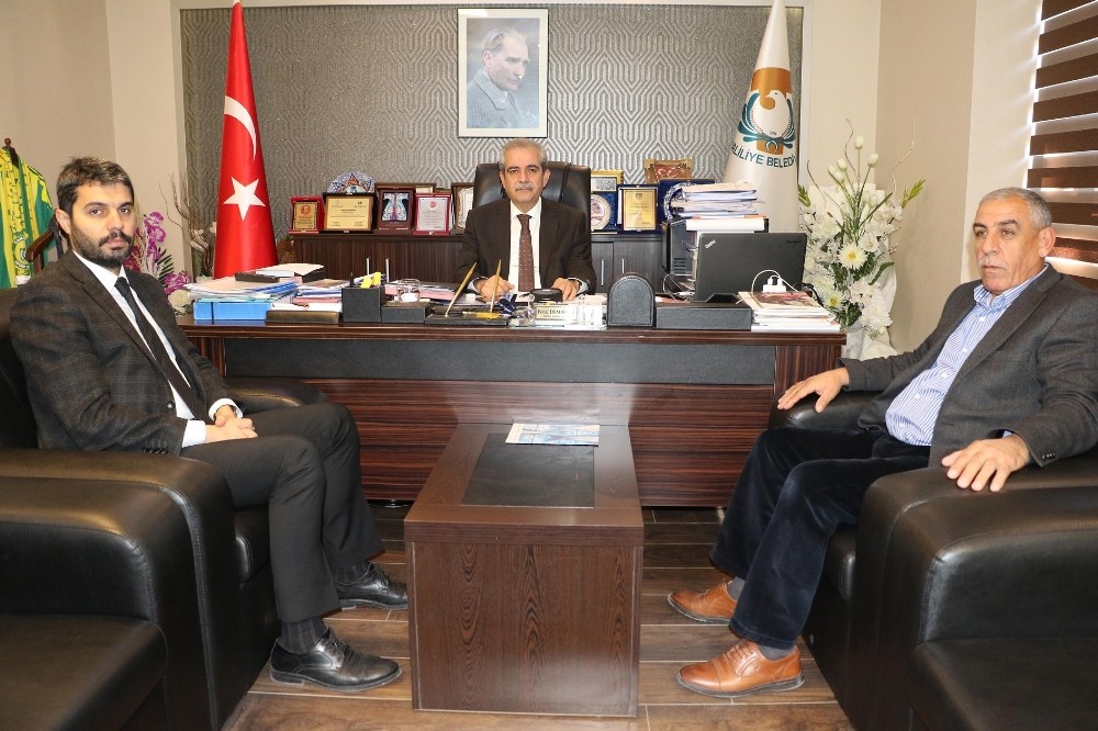 Muhtarlardan Başkan Demirkol’a teşekkür