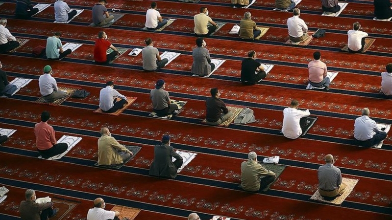 1 Ocak Cuma Günü Cuma Namazı Olacak mı?