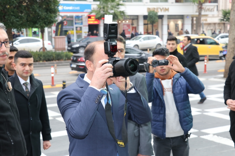 10 OCAK ÇALIŞAN GAZETECİLER SERGİSİ AÇILDI