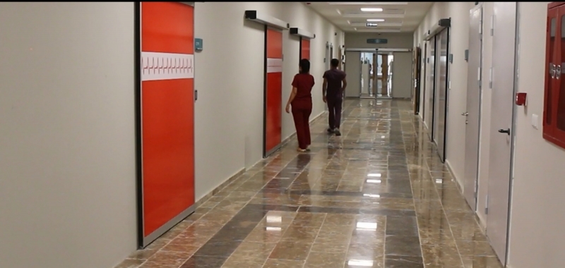 105 Yaşındaki Hasta Başarılı Ameliyat İle Yürümeye Başladı.