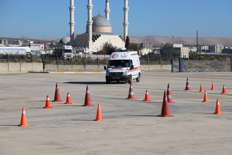 112 Personeline İleri Sürüş Eğitimi