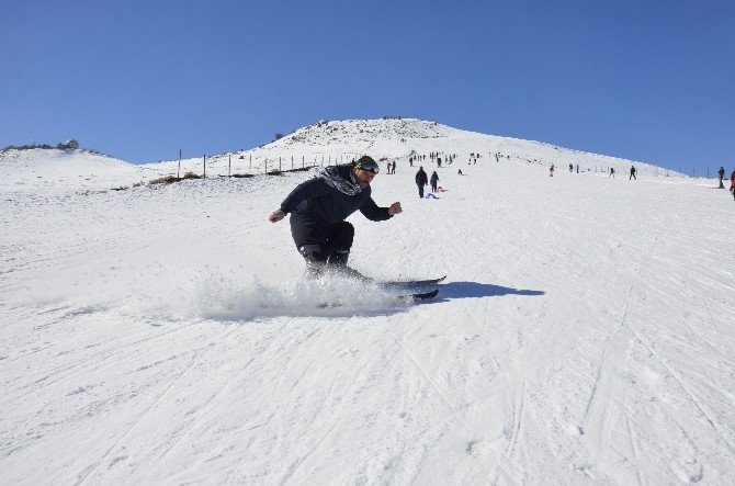 Güneydoğu’nun Uludağ’ında kar kalınlığı iki metreyi buldu
