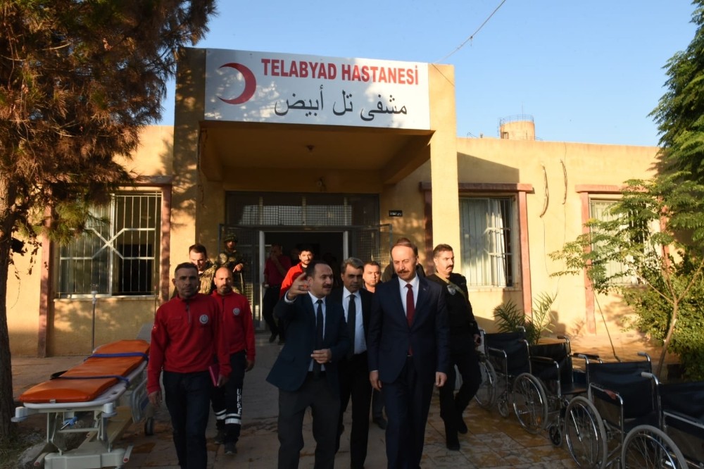 Vali Erin Telabyad’da incelemelerde bulundu