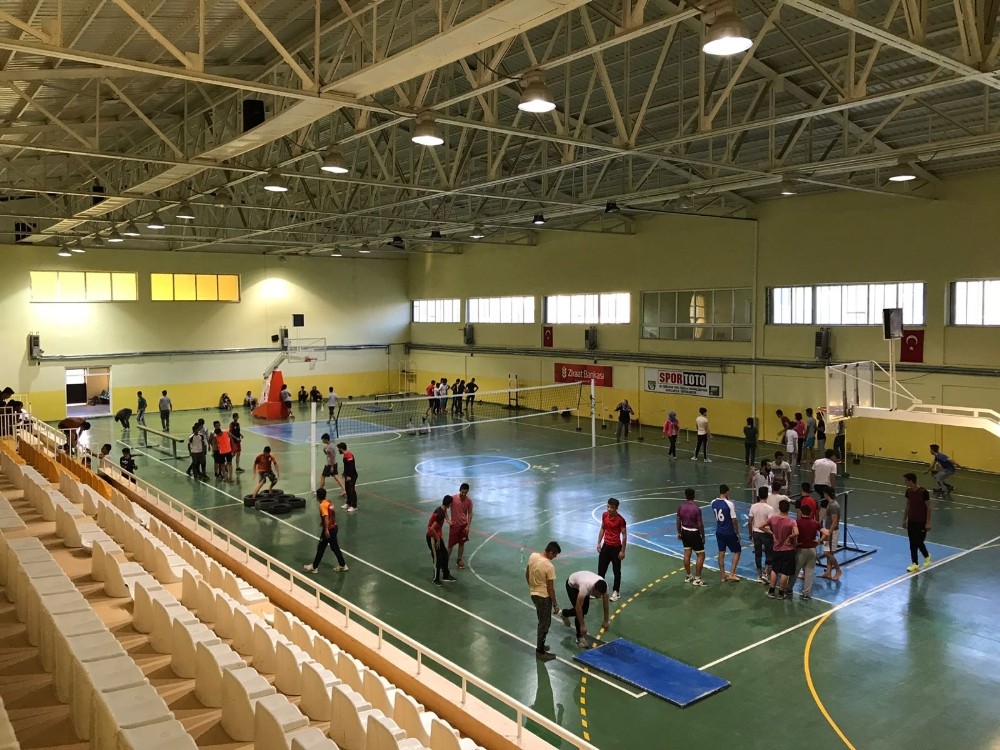 Gençler hayallerine Ceylanpınar Belediyesi ile uzandı