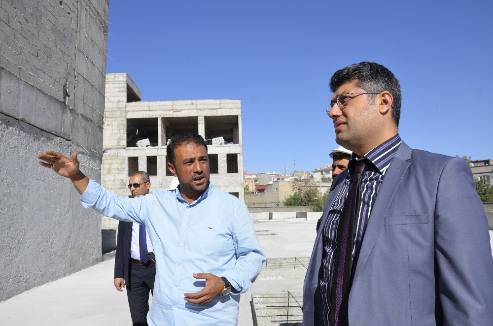 Siverek Adliye Sarayında Yapım Çalışmaları Sürüyor