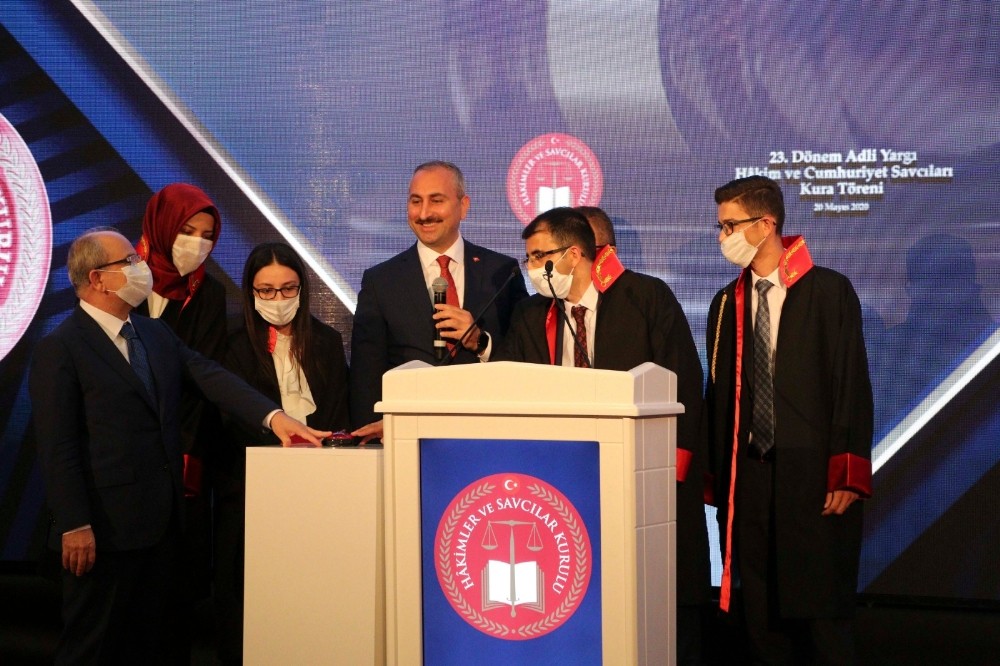 Bakan Gül: ″Toplumun sizden adalet gibi çok önemli bir beklentisi olacak″