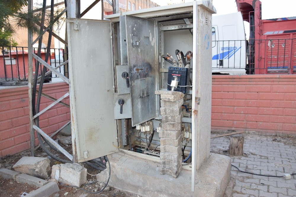 Viranşehir’de sürekli atan şaltere parkeli çözüm