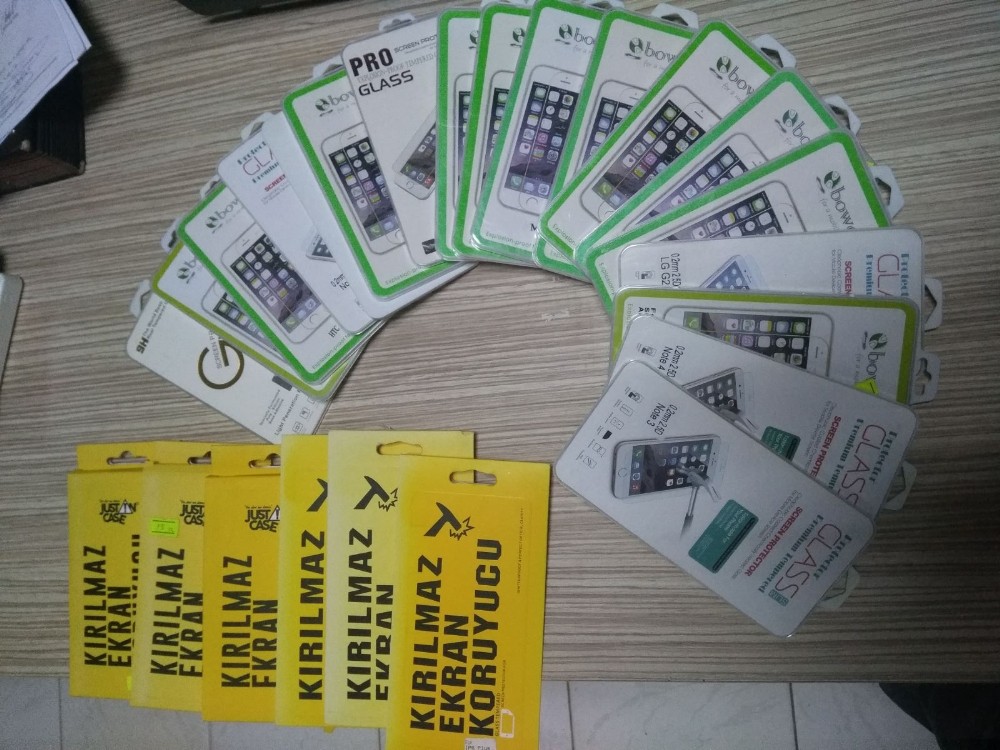 Ayakkabı izinden yakalanan çocuk hırsız serbest kalır kalmaz telefon dükkanını soydu