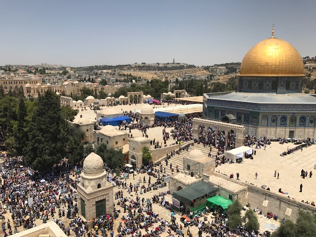 Mescidi Aksa’da cuma coşkusu