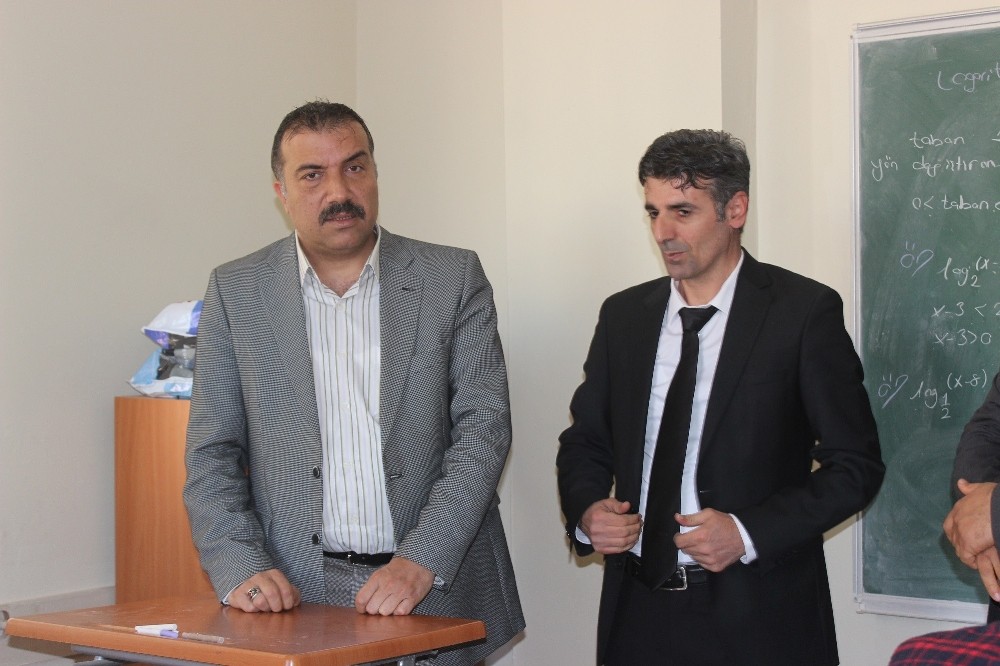 Siverek’te öğrencilere kitap desteği