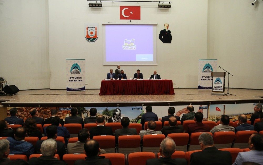 Eyyübiye Belediyesinden Yeni Anayasa ve Cumhurbaşkanlığı Sitemi  paneli