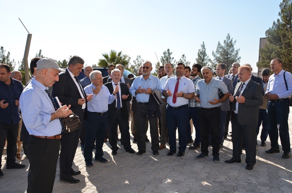 Harran Üniversitesi rektörlüğü Osmanbey’e taşındı