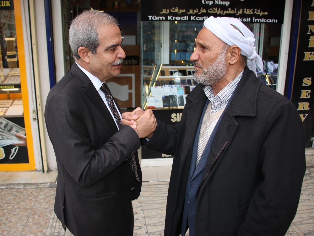 Başkan Demirkol esnaftan “evet” için destek istedi