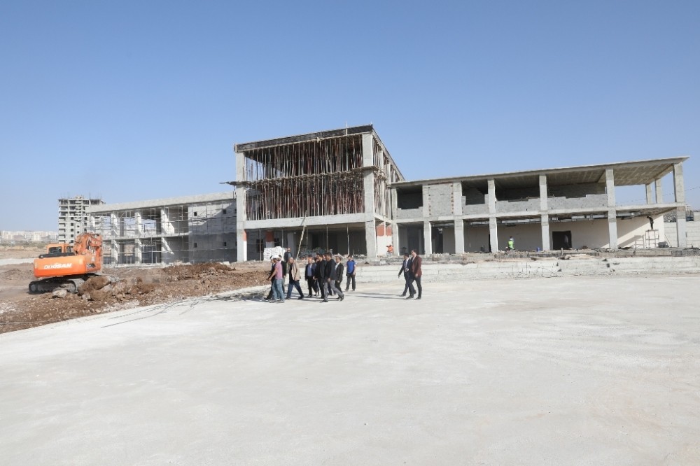 Şanlıurfa tenis dünyası inşaatı hızla yükseliyor