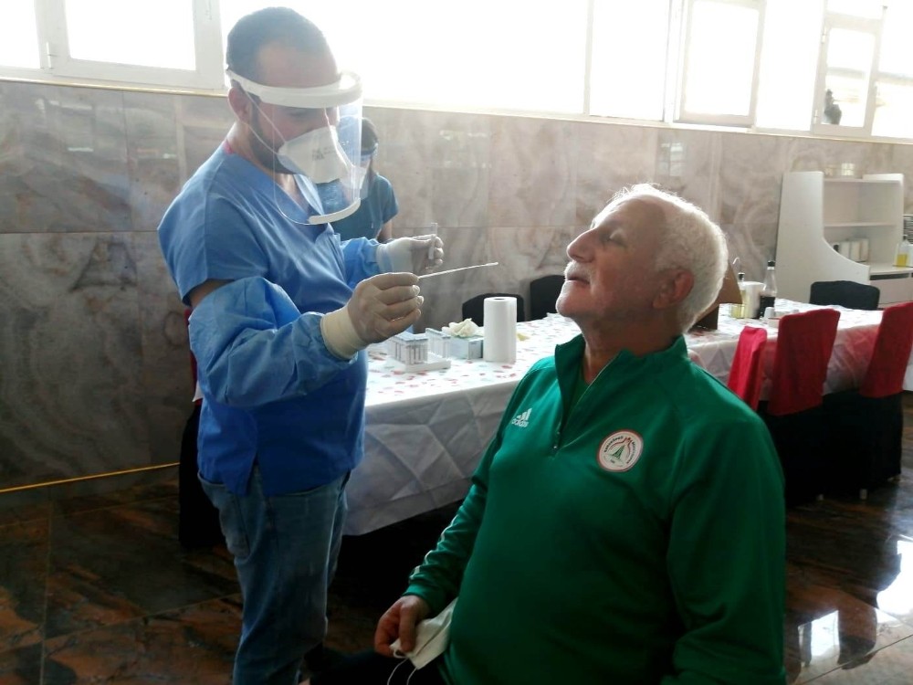 Karaköprü Belediyespor futbolcularına korona virüs testi