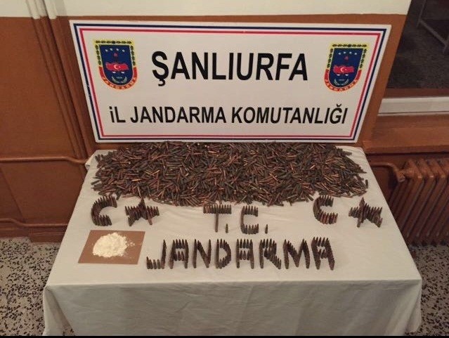 Şanlıurfa’da toprağa gömülü mühimmat ele geçirildi