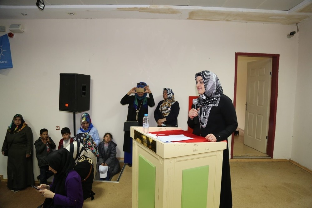 Ayşe Ekinci kadınlara eveti anlattı