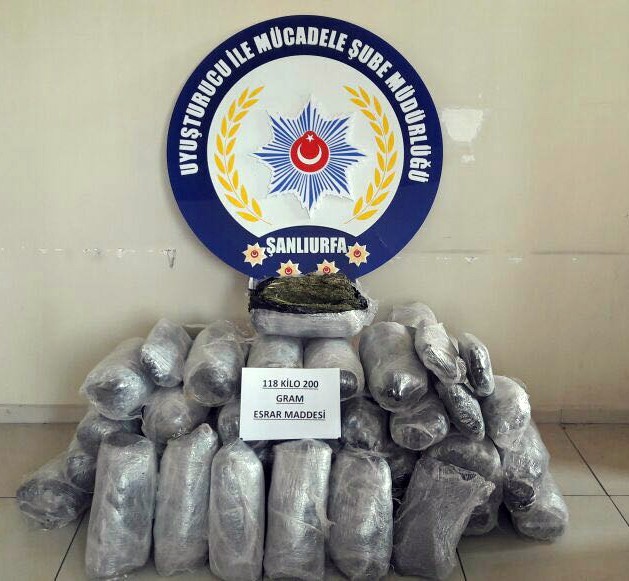 Şanlıurfa’da 118 kilo esrar ele geçirildi