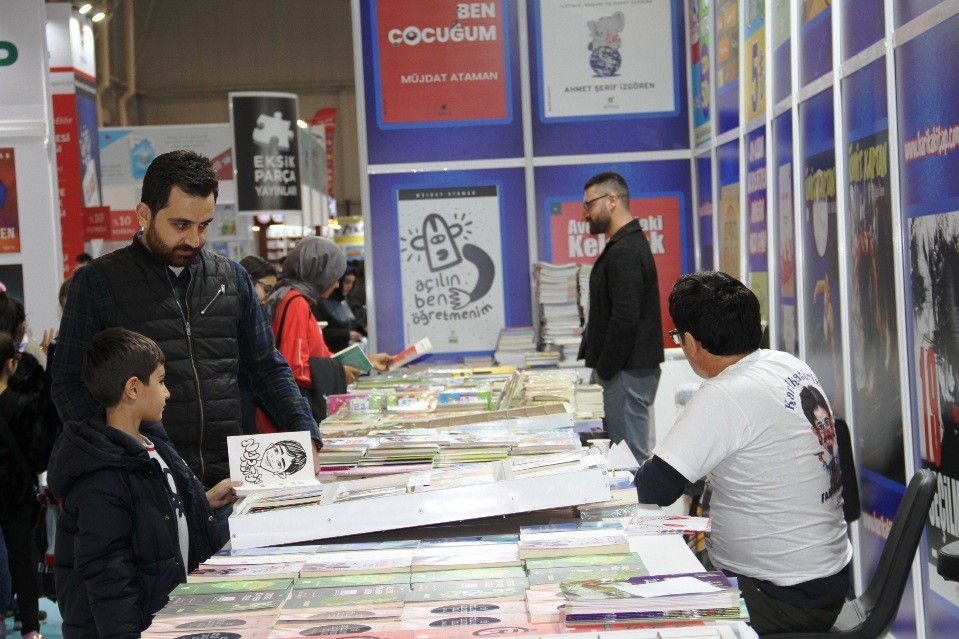 Güneydoğu’nun en büyük kitap fuarı açıldı