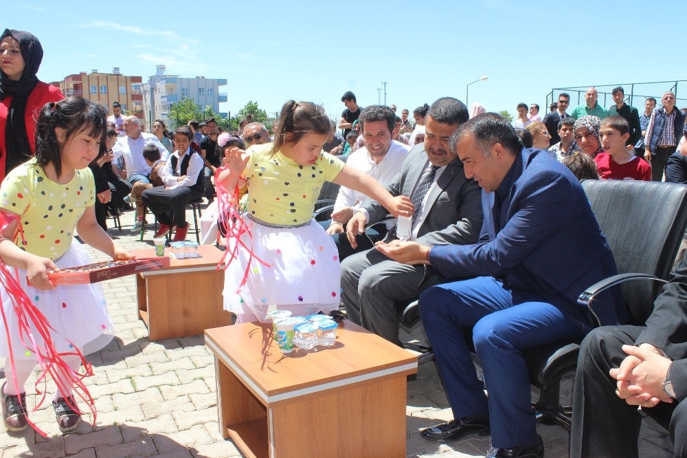 Engelli öğrencilerden ’Engelliler Haftası’ programı