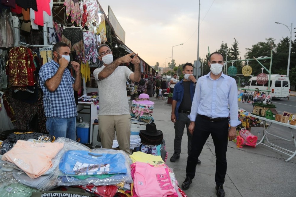 Bayram öncesi esnaf ve vatandaşları dinledi