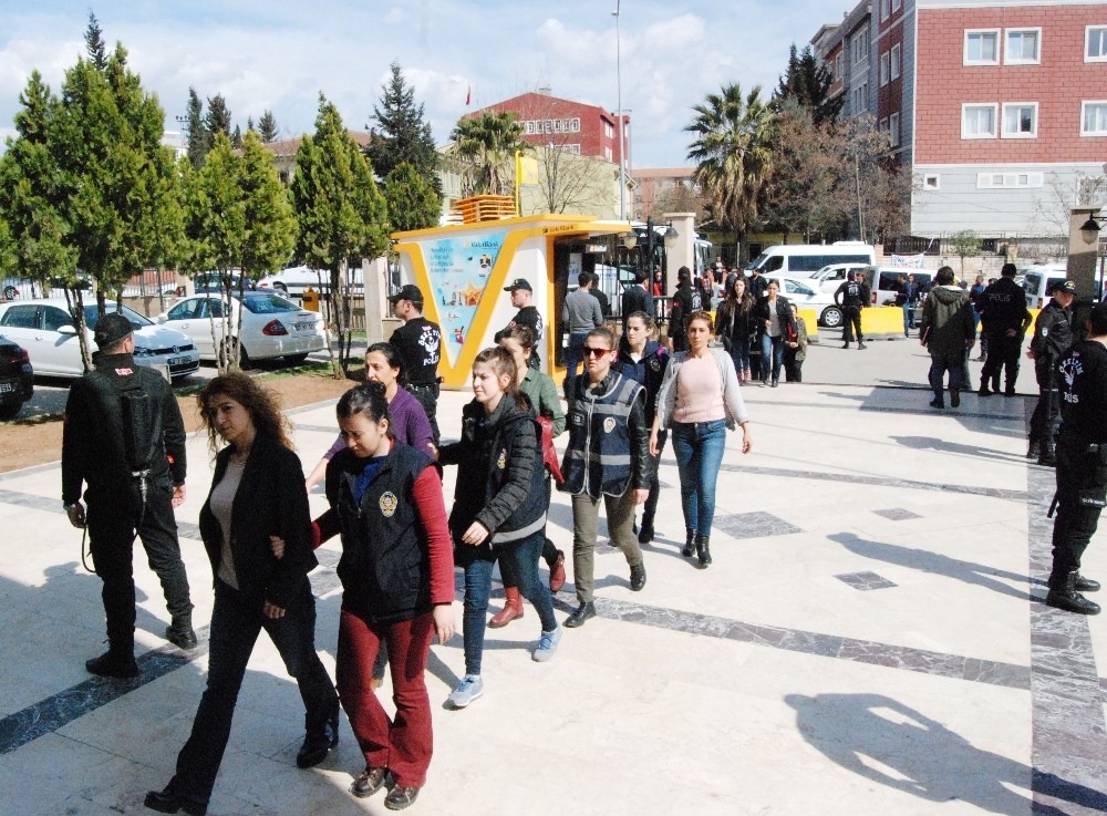 DBP İl Eşbaşkanı Cumhurbaşkanı’na hakaretten tutuklandı