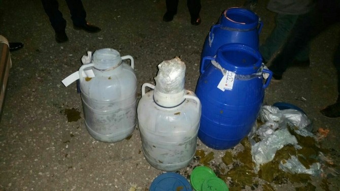 Zehir tacirleri uyuşturucunun turşusunu kurdu