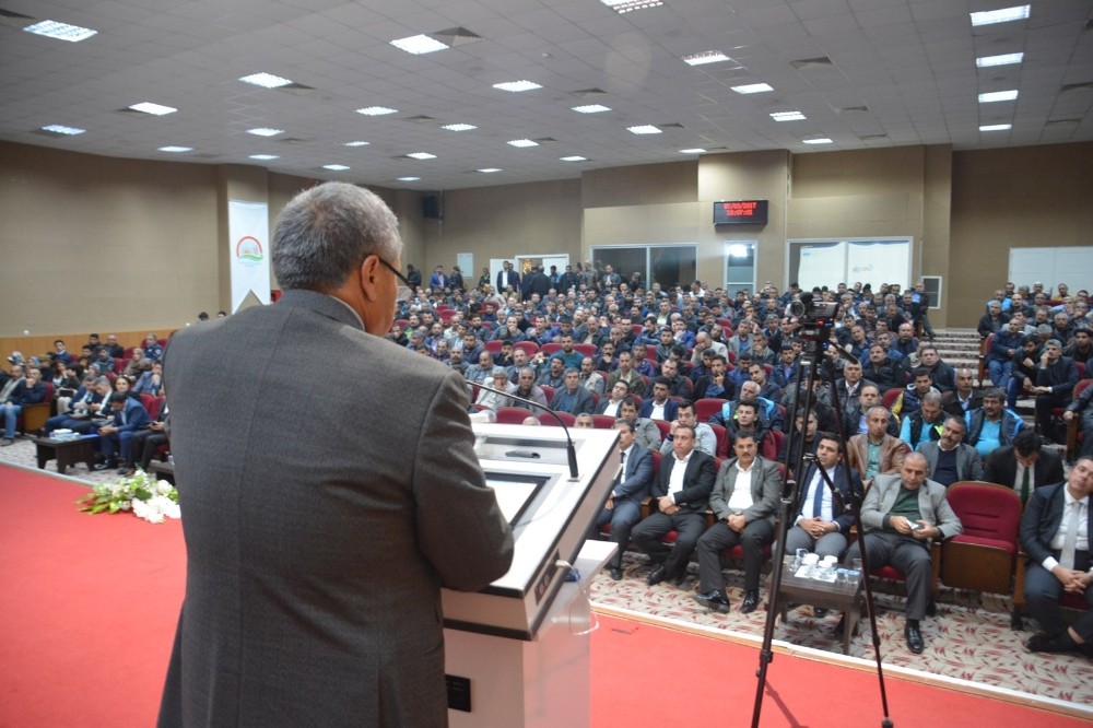 Pınarbaşı yeni anayasayı anlattı