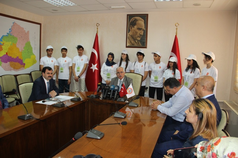 Gönüllü turizm elçileri basına tanıtıldı