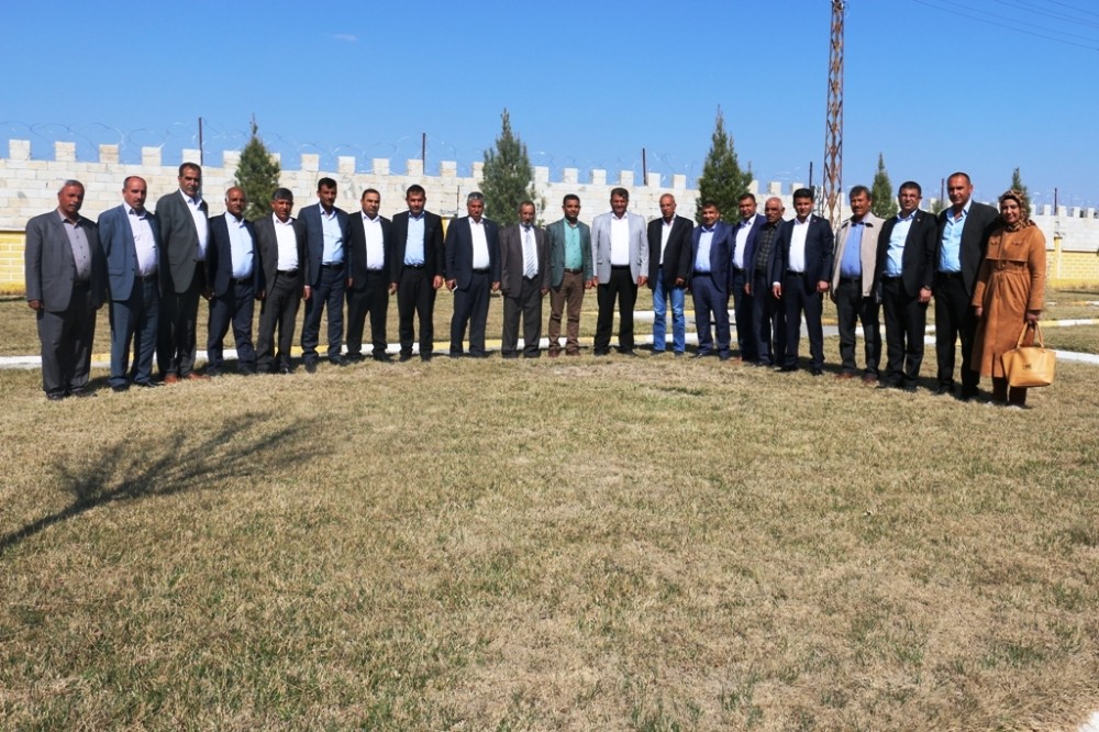 Akçakale’de referandum çalışmaları sürüyor