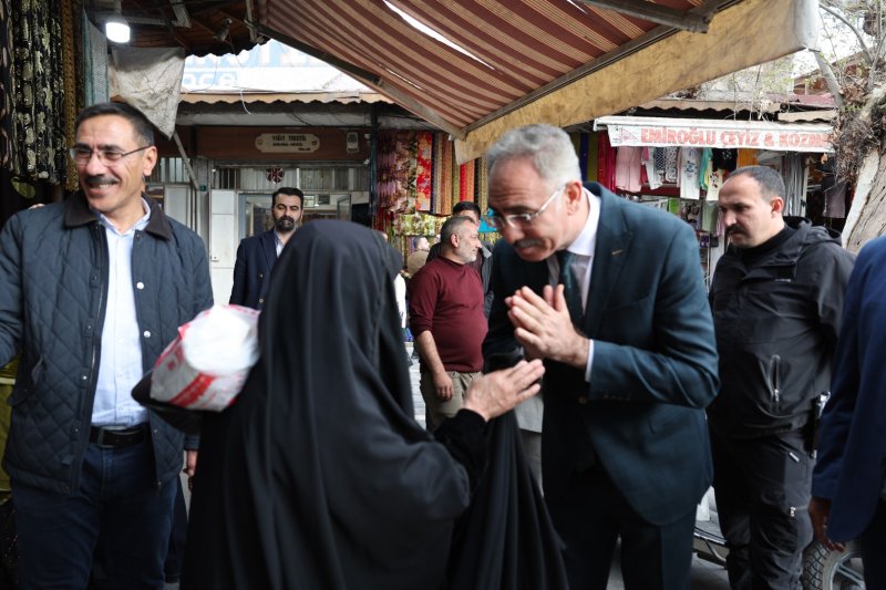 Başkan Kuş Vatandaşın Taleplerini Yerinde Dinledi