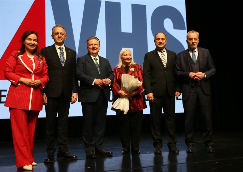 VİYANA’DA GÖBEKLİTEPE İLHAMLI SERGİ