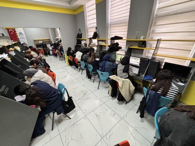 Eyyübiyeli Gençlerin Sınav Motivasyonu Oldukça Yüksek