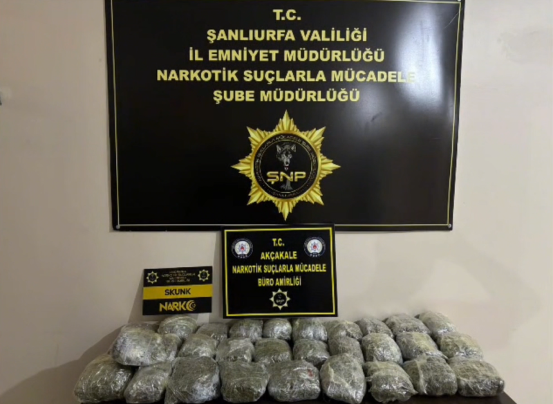 Akçakale'de Devasa Uyuşturucu Operasyonu: 10 Kilo Skunk Ele Geçirildi!