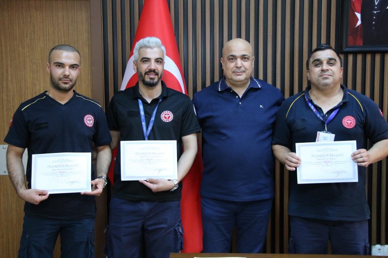Kahraman 112 Ekibine Teşekkür Belgesi