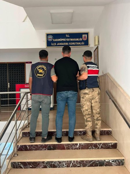 8 Yıl Hapis Cezası Bulunan Dolandırıcılık Firarisi Yakalandı
