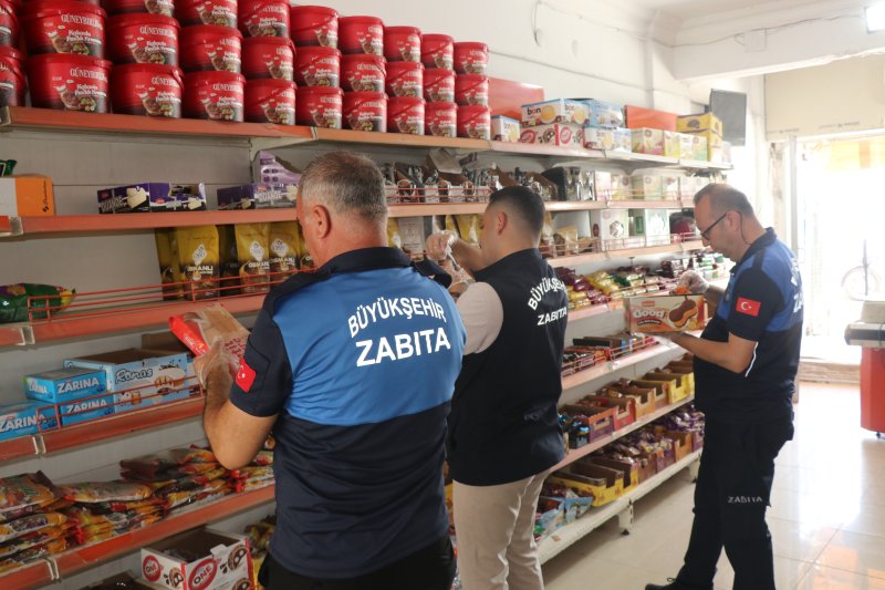 Eski Etiketi Söküp Yeni Tarih Yapıştırmışlar!