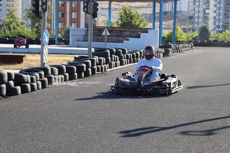 Büyükşehir’den Yeni Go-Kart Pisti!