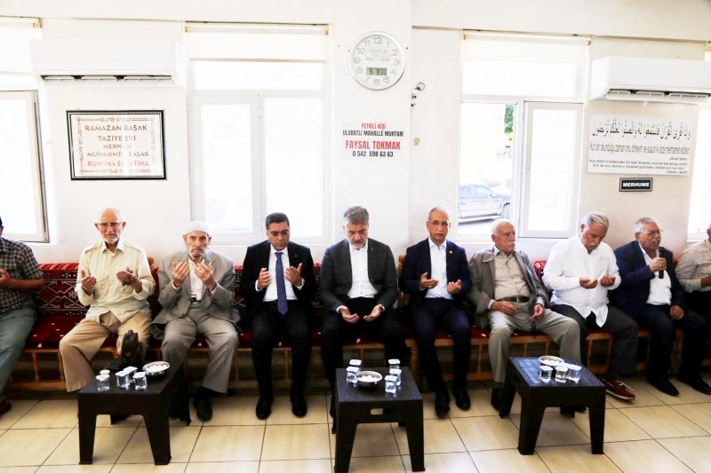 Milletvekili A.Emin Önen ve Aile yakınları Şanlıurfa’da taziyeleri kabul etti