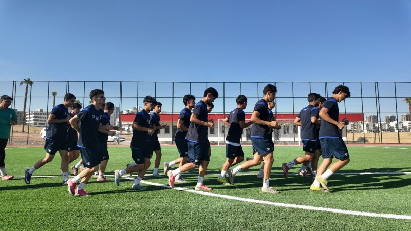 KARAKÖPRÜ’NÜN YENİ SPOR TESİSİ GENÇLERİ AĞIRLIYOR